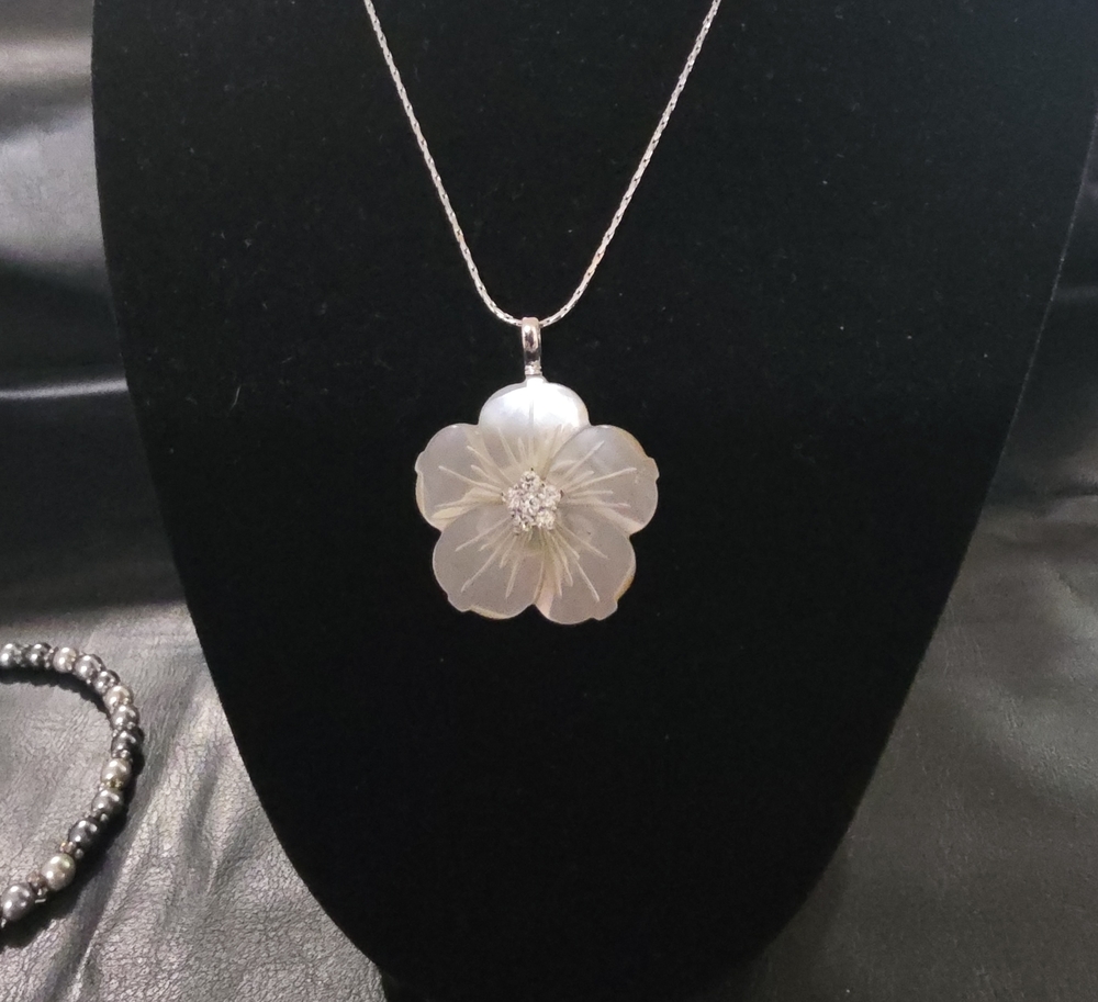 Cookie Lee Flower Pendant Necklace